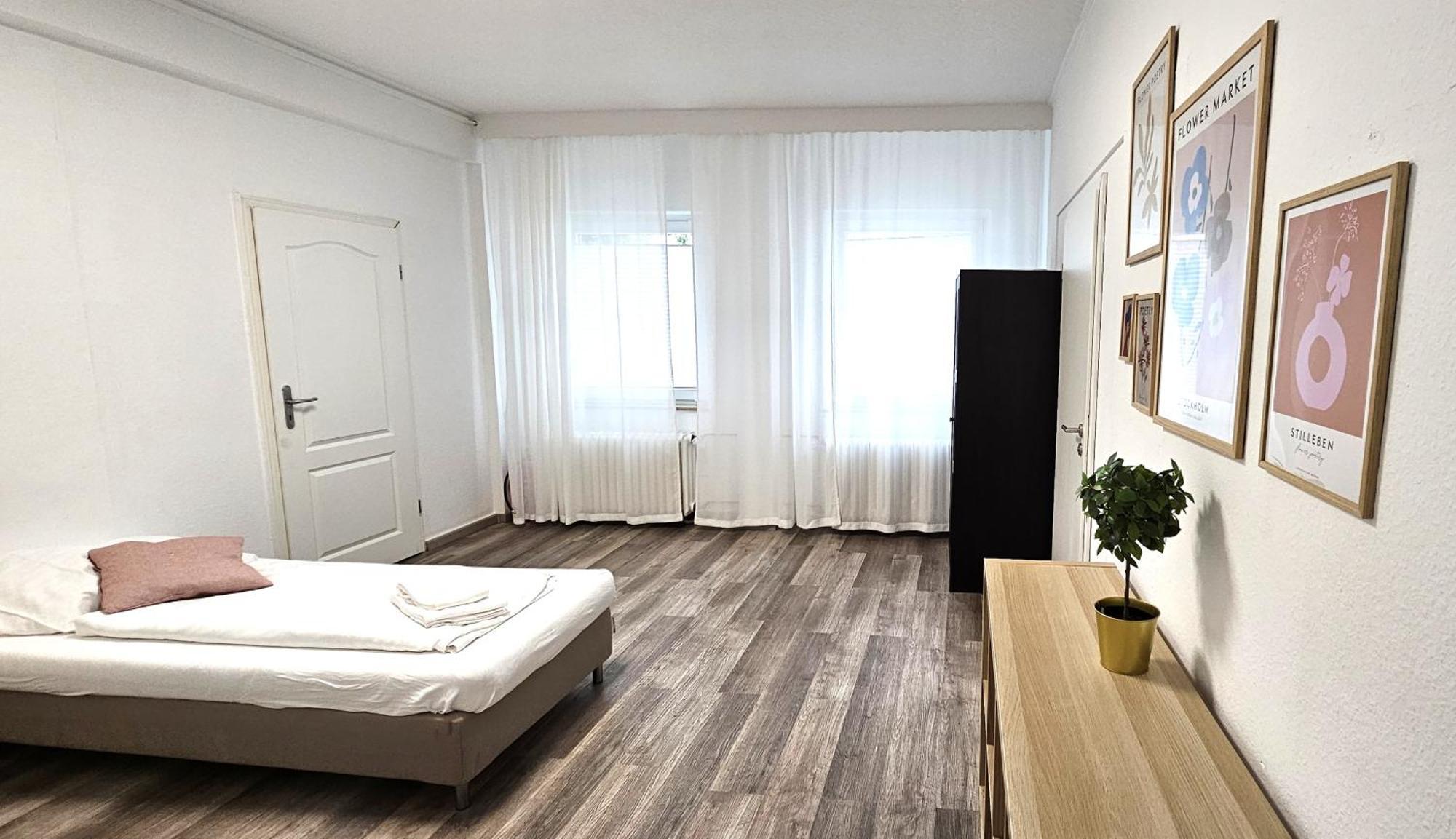 Spacious House Дюселдорф Екстериор снимка