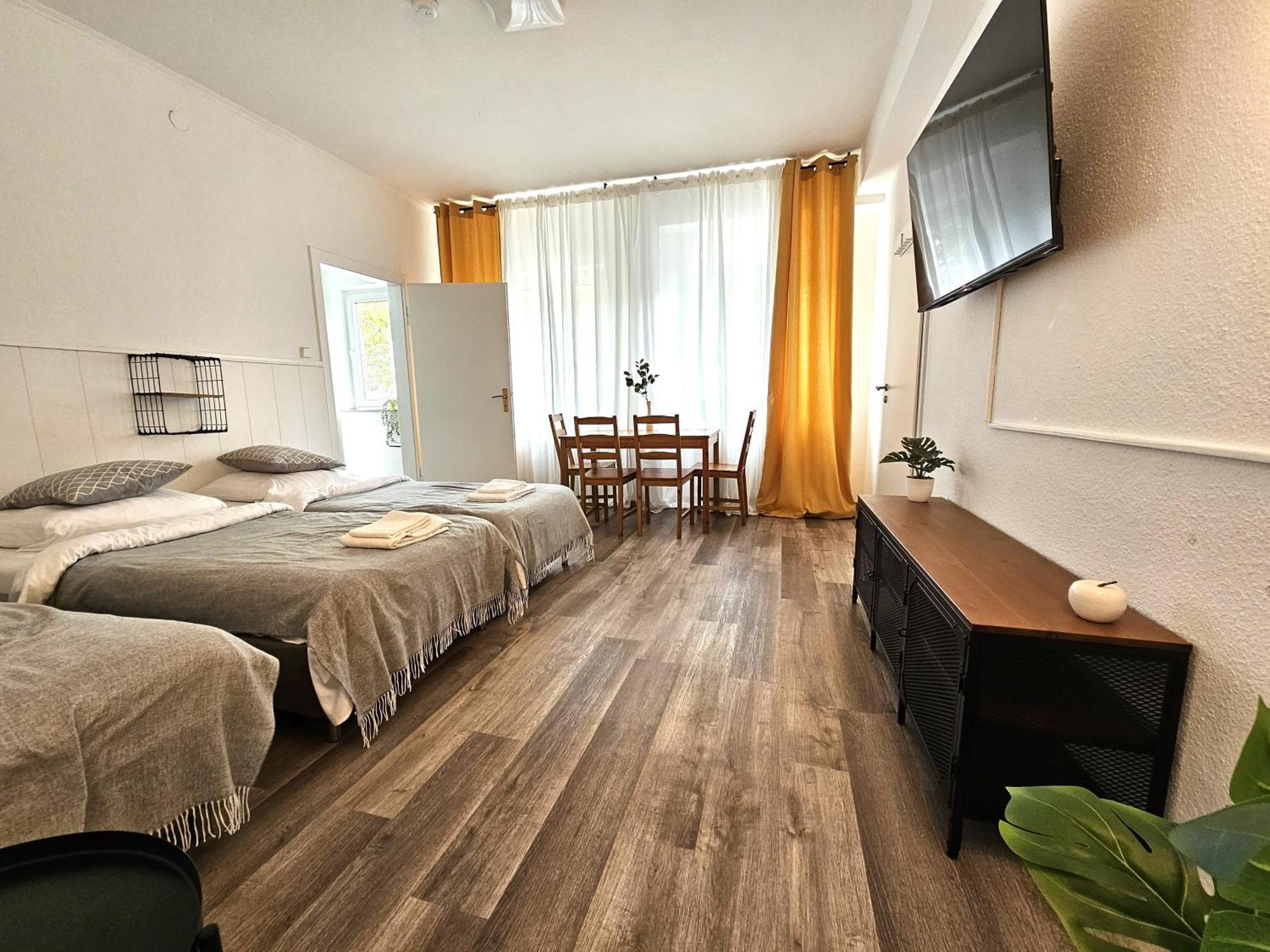 Spacious House Дюселдорф Екстериор снимка