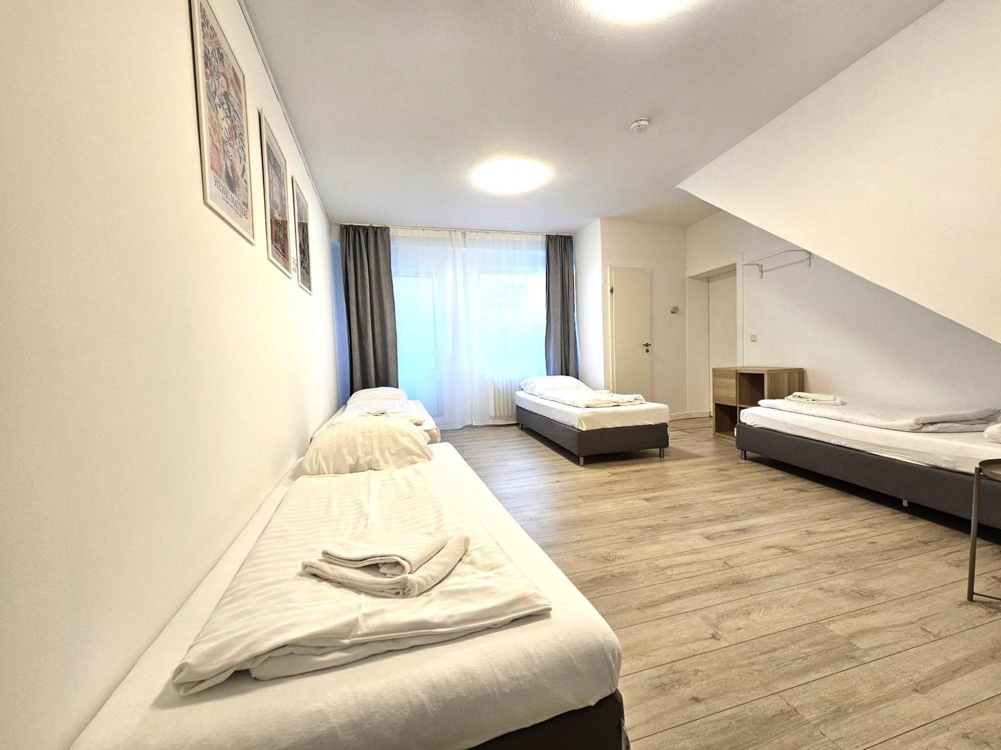 Spacious House Дюселдорф Стая снимка